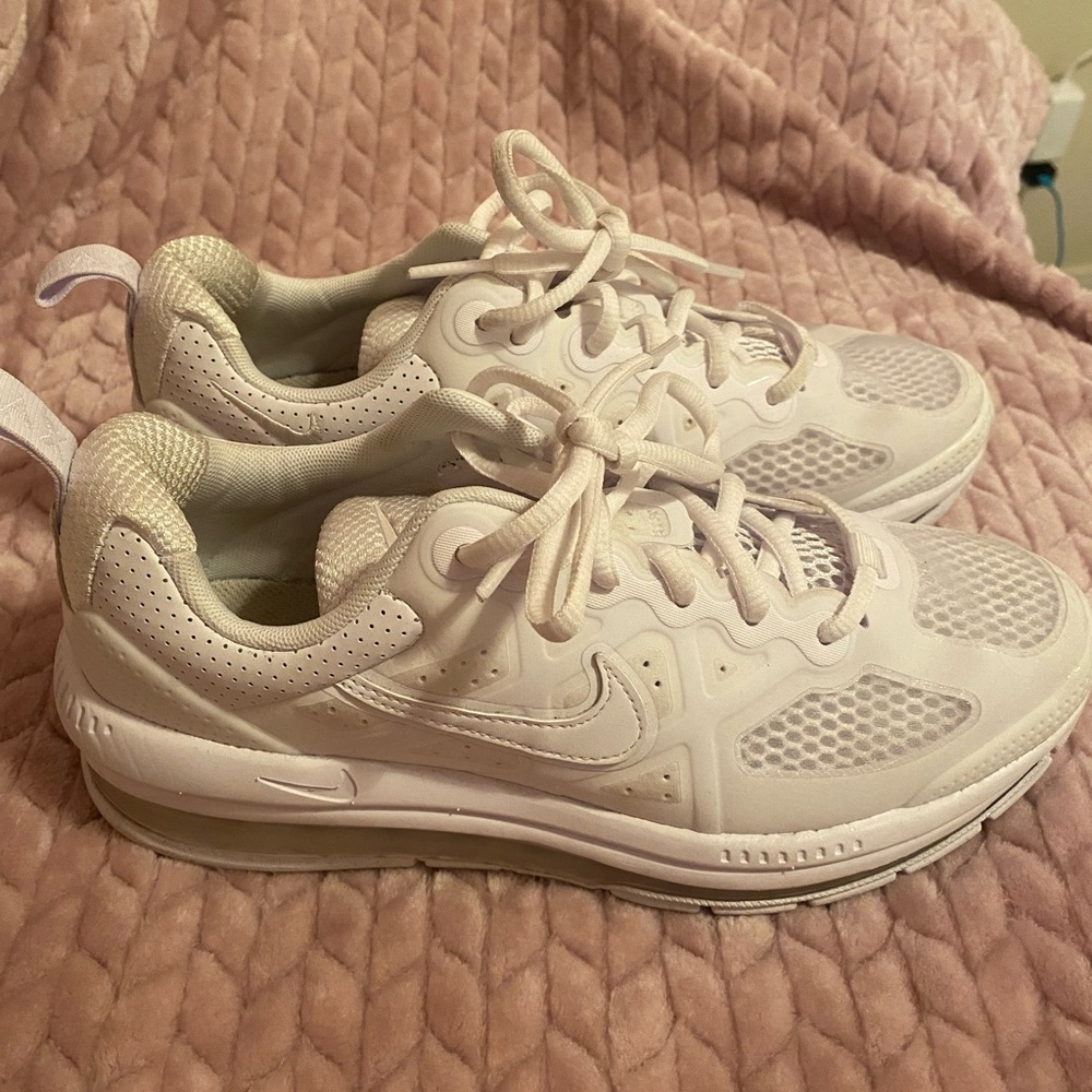 Air max genomes